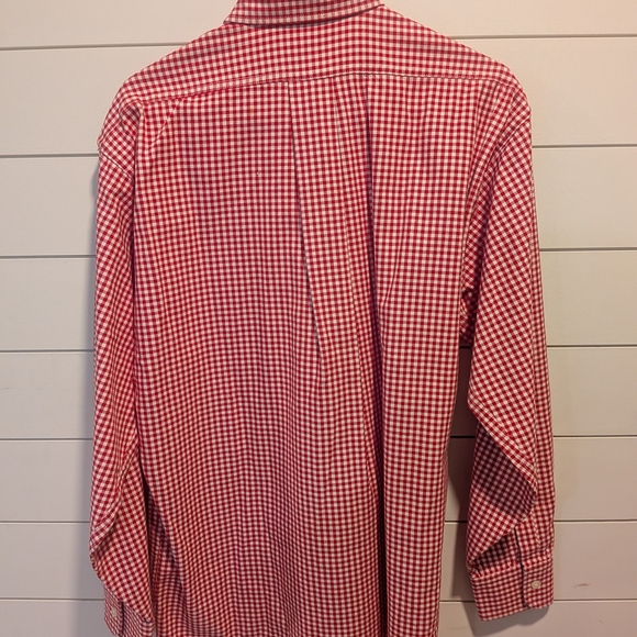 Classic Red Gingham Men's Shirt - Picture 2 of 7